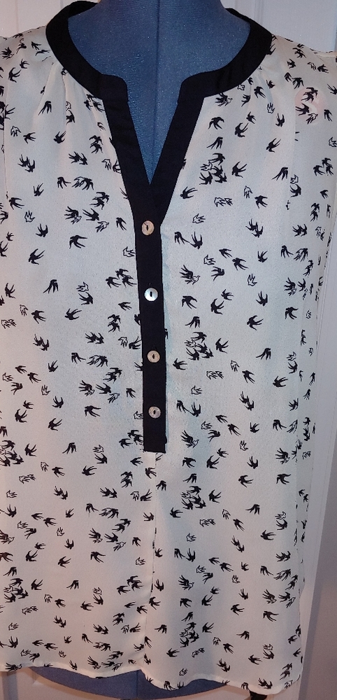 Daniel Rainn tunics